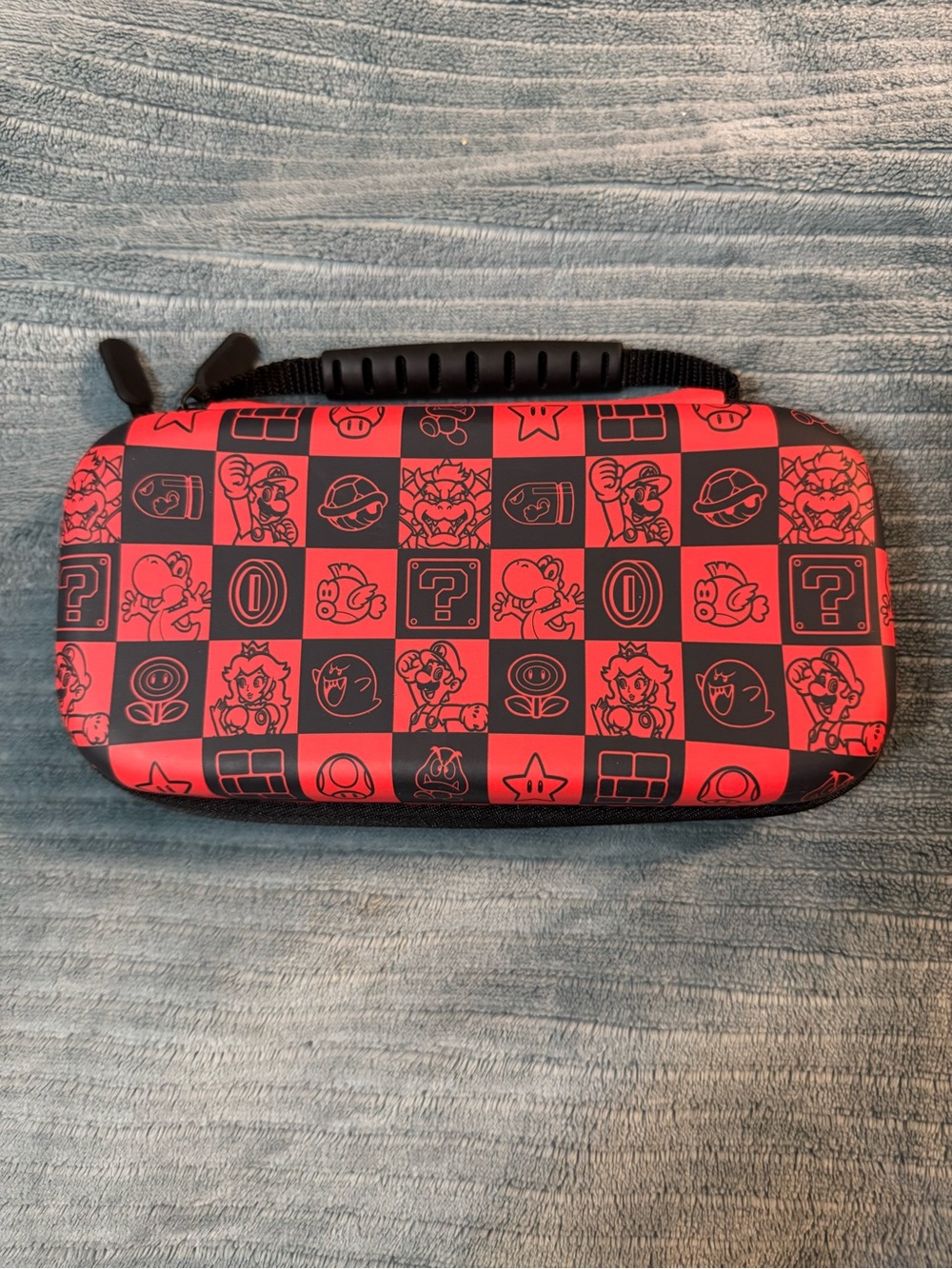 PowerA Protection Kit Nintendo Switch Lite -Red Super Mario Bros. Checkerboard